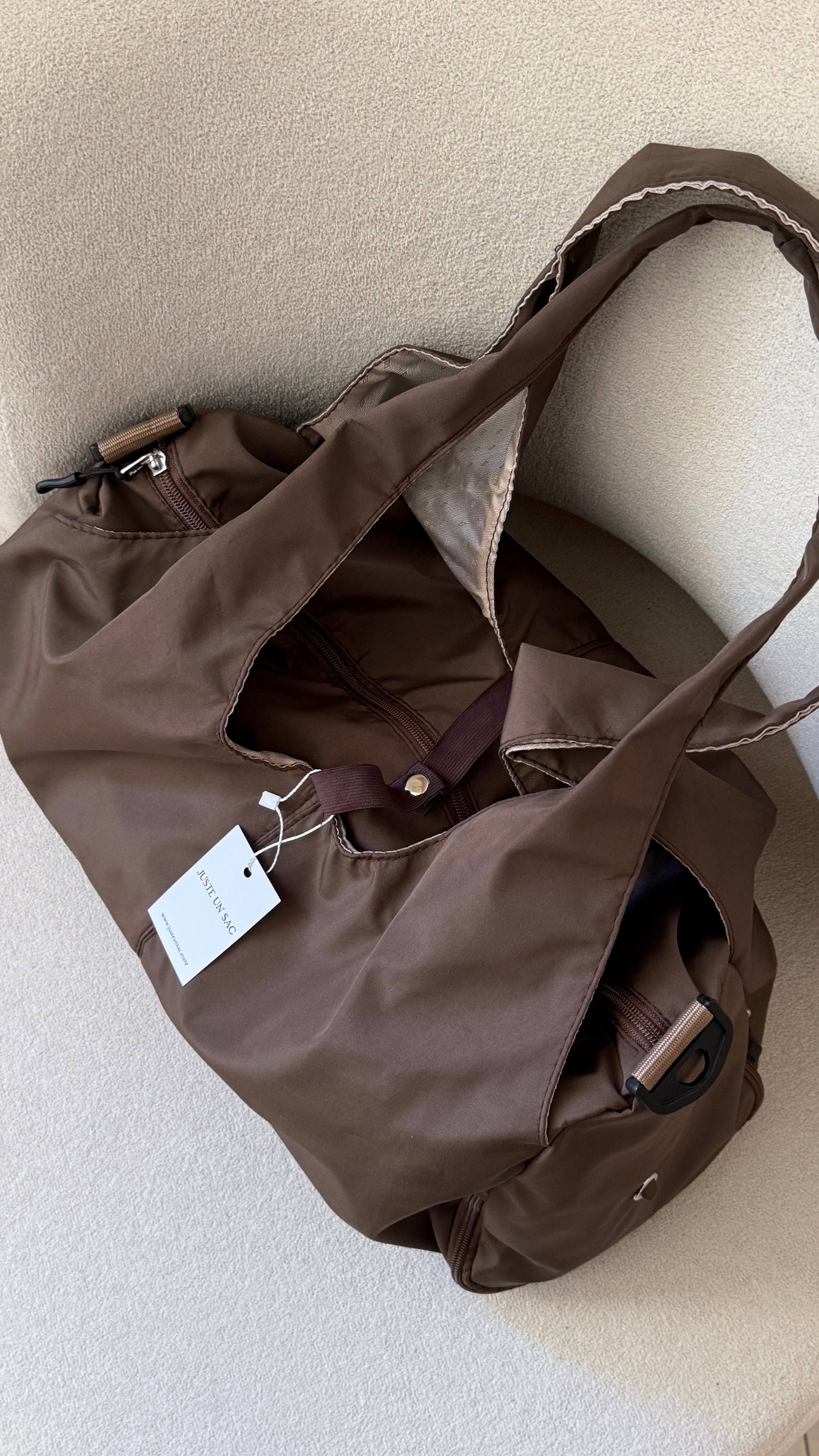 Glow gym bag